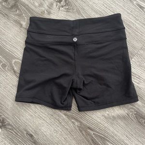 Lulu lemon shorts